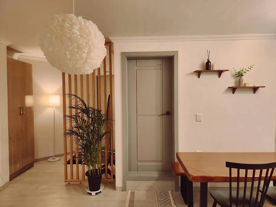 公寓 首爾4Beds 6 People House 5Min Mapo St Family Trip公寓 韩国